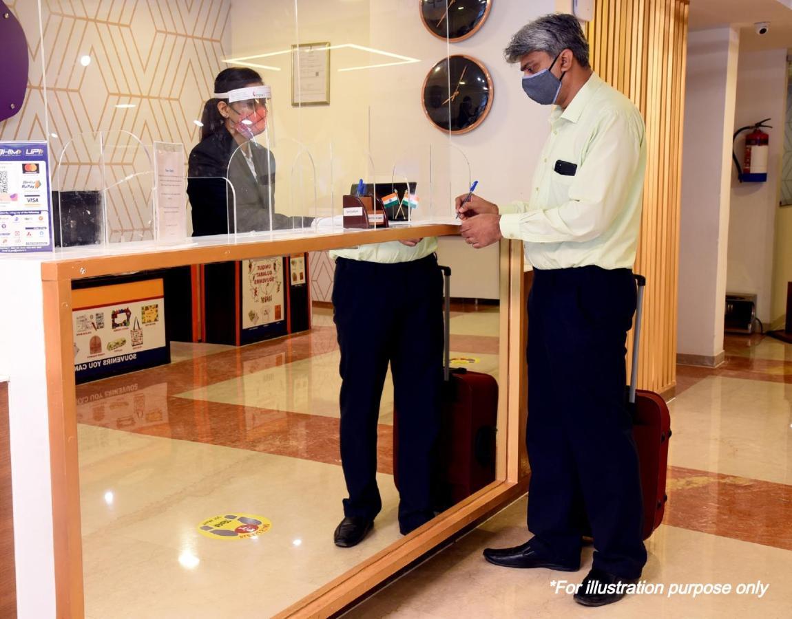 Spot On 48699 Hotel Pawansree Deluxe Lodge Bangalore Bagian luar foto