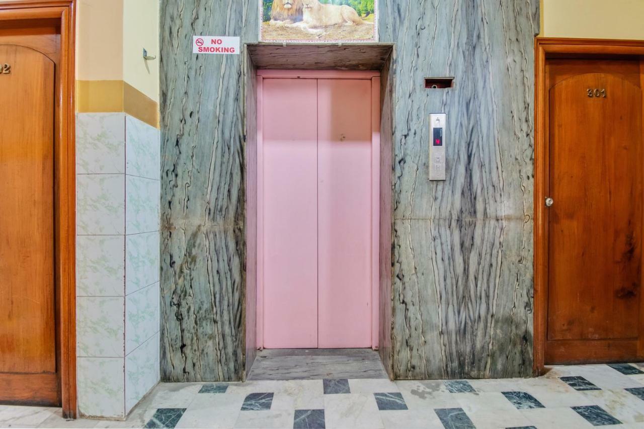 Spot On 48699 Hotel Pawansree Deluxe Lodge Bangalore Bagian luar foto